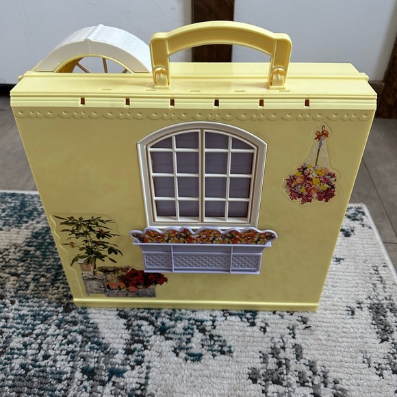 Vintage Barbie Mattel Grandma's Kitchen Fold Up Dollhouse Playset Incomplete - Picture 10 of 16